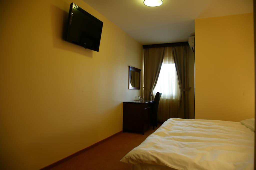 Garni Hotel Contact Belgrad Cameră foto