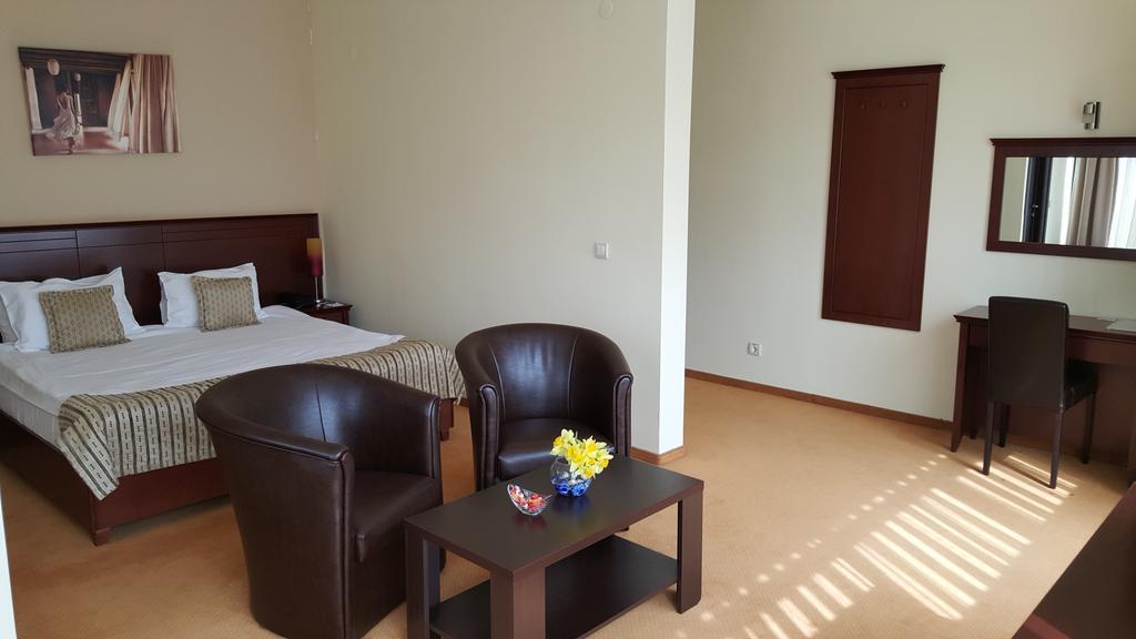 Garni Hotel Contact Belgrad Exterior foto